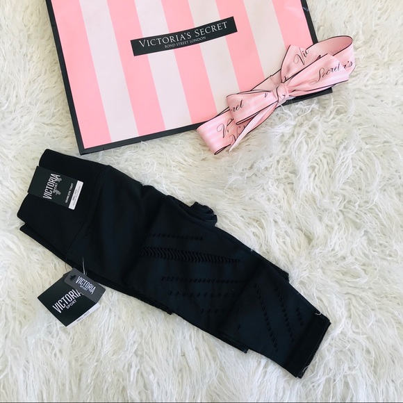 NWT Victoria’s Secret Pink 7/8 Tights - Picture 4 of 5